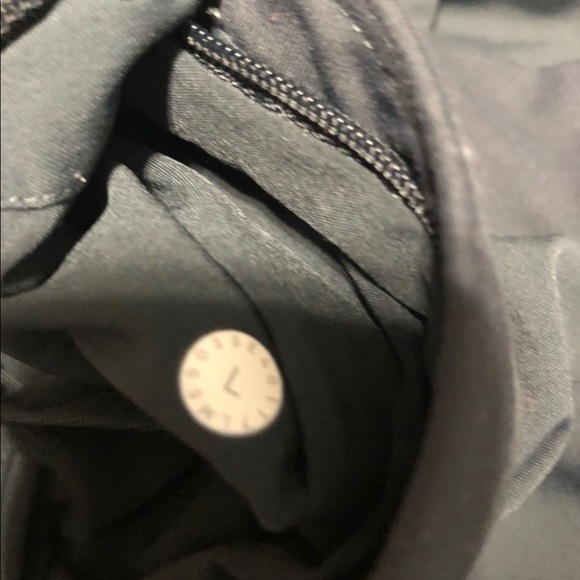 Men’s Lululemon Dark Navy Pants 31 Inch Inseam. Size Large - Picture 5 of 7